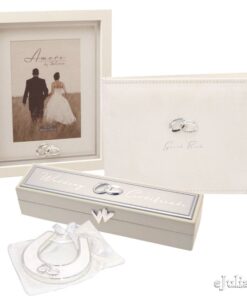 Set cadou Wedding Amore by Juliana, carte de oaspeti, caseta pentru certificat, potcoava cu verighete si rama foto pentru miri.
