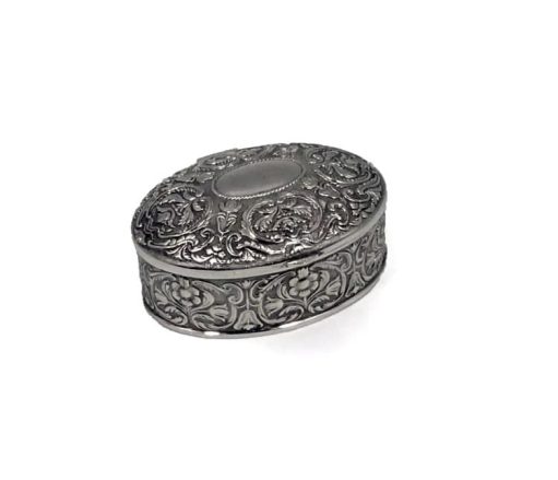 Caseta vintage argintata ovala pentru bijuterii